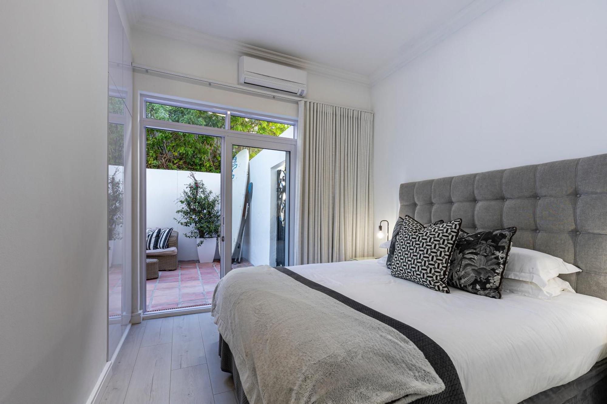 Clifton Yolo Spaces - Clifton Beachfront Apartments Città del Capo Esterno foto